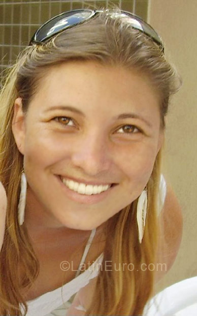 Date this sultry Brazil girl Alycinhaa from Rio De Janeiro BR3867