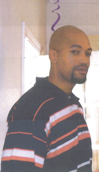 Date this voluptuous United States man Johnny from Oakland US7947