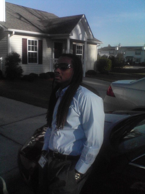 Date this stunning United States man Droematic from Durham US8097