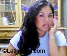 Date this nice looking Peru girl Cinthya Isabel from Chiclayo PE381