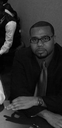 Date this georgeous United States man Moshe from Carbondale US8265