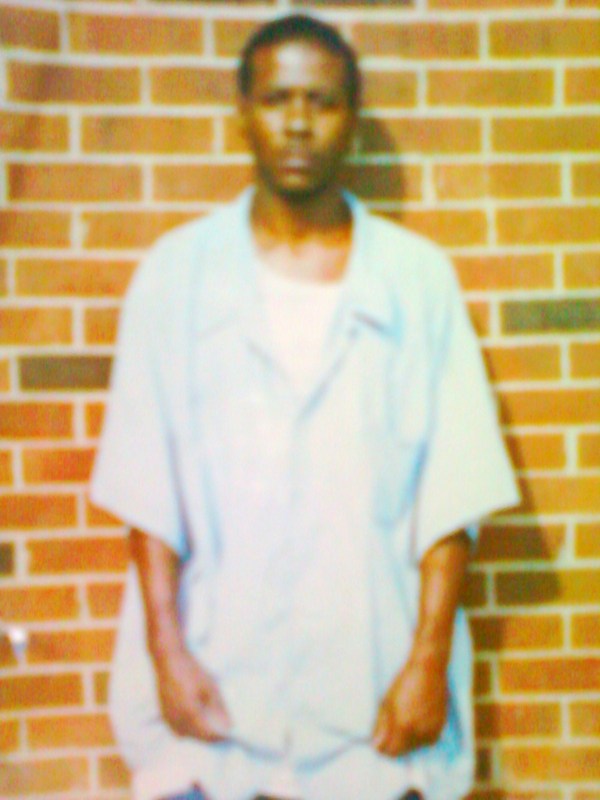 Date this happy United States man Christopher from Petersburg US8272