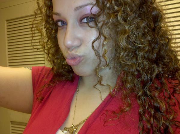 Date this delightful United Kingdom girl Sharwill0824 from South East GB440