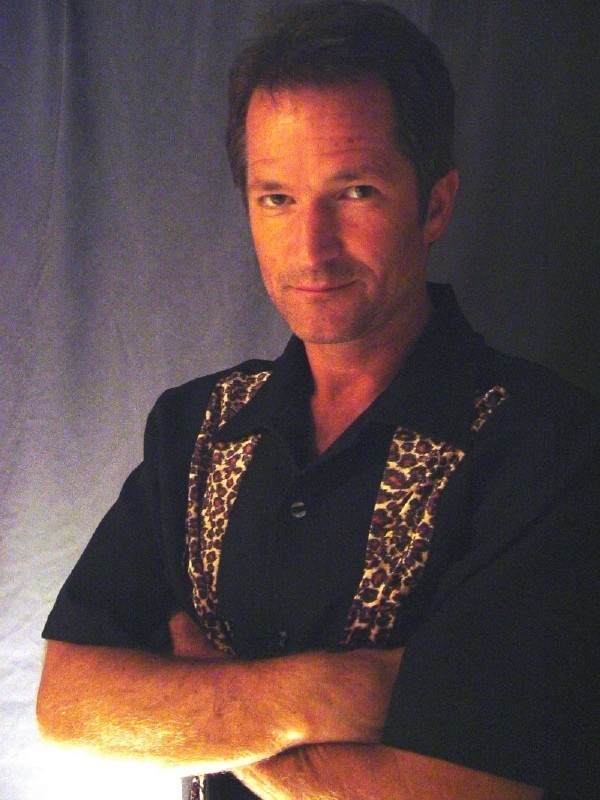 Date this athletic United States man Al from San Diego US8298