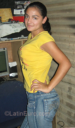 Date this hard body Guatemala girl Beatriz from Guatemala City GT11