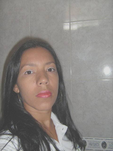 Date this georgeous Venezuela girl Jessica from Calabozo VE43