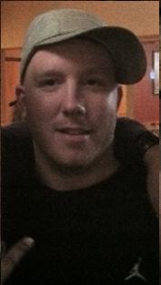 Date this hard body United States man Ken from Meriden US8521