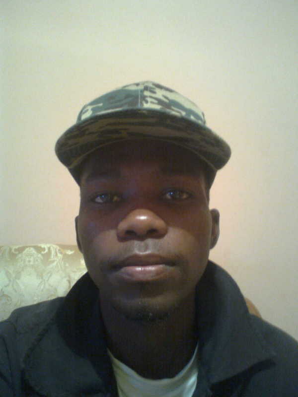 Date this sensual Botswana man Skizzadagam from Gaborone BW2