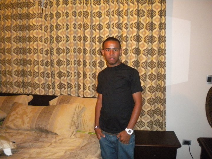 Date this sensual Dominican Republic man Yefry from San Cristobal DO6144