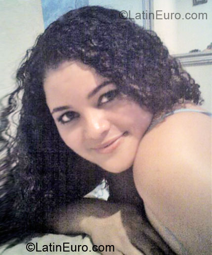 Date this cute Dominican Republic girl Massiel from Santo Domingo DO6229