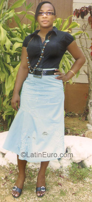 Date this hot Jamaica girl Latoya from Manchester JM157