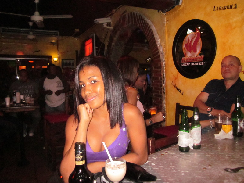 Date this georgeous Dominican Republic girl Anyela from Punta Cana DO6381