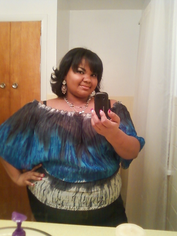 Date this fun United States girl Lucy Gomez from Hazelton US8826