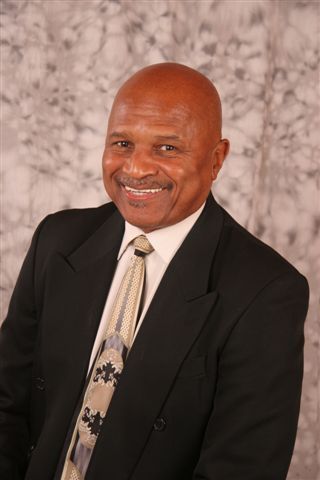 Date this foxy United States man Tbaby from Oakland US8876