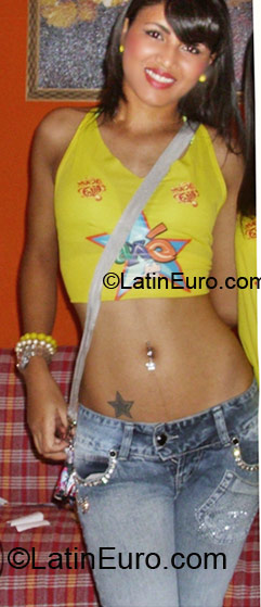 Date this athletic Brazil girl Nanda from Governador Valadares BR4978