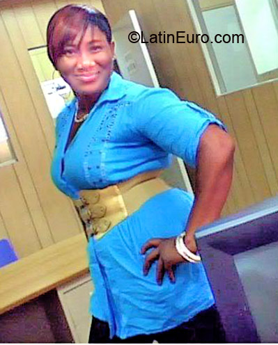 Date this hot Jamaica girl Kern from St. Elizabeth JM187