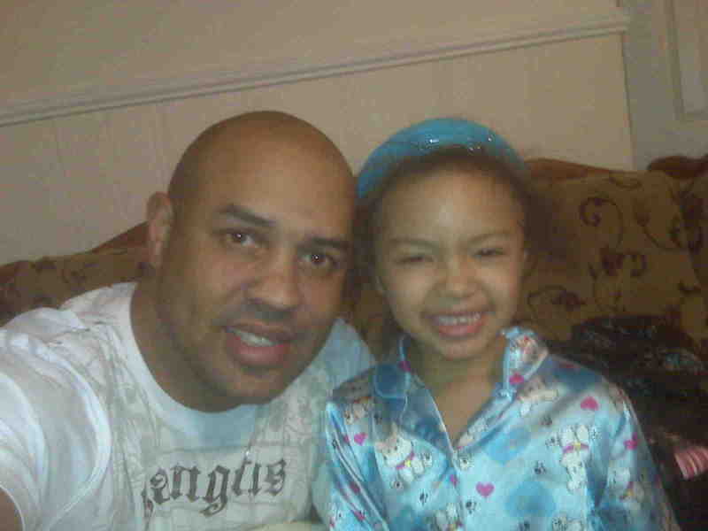 Date this young United States man Peter from Mobile US9011