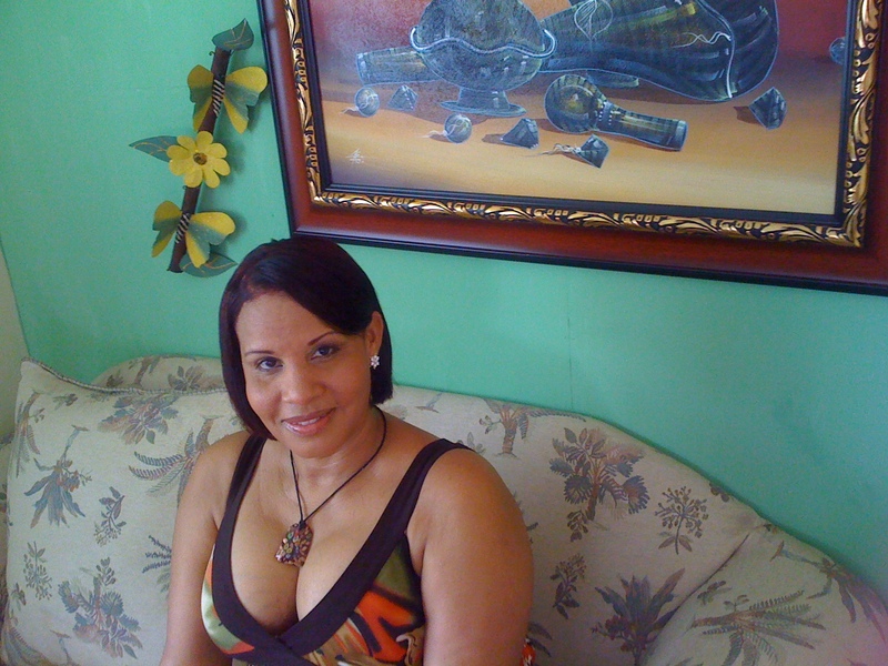 Date this young Dominican Republic girl Maira from Santo Domingo DO6709
