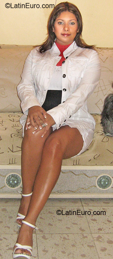 Date this passionate Mexico girl Sandy from Celaya MX294