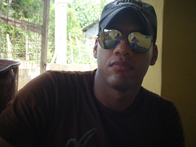 Date this cute Dominican Republic man Hector from Santo Domingo DO6882