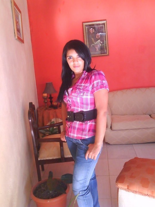 Date this nice looking Dominican Republic girl Georgina pichar from Constanza DO6888