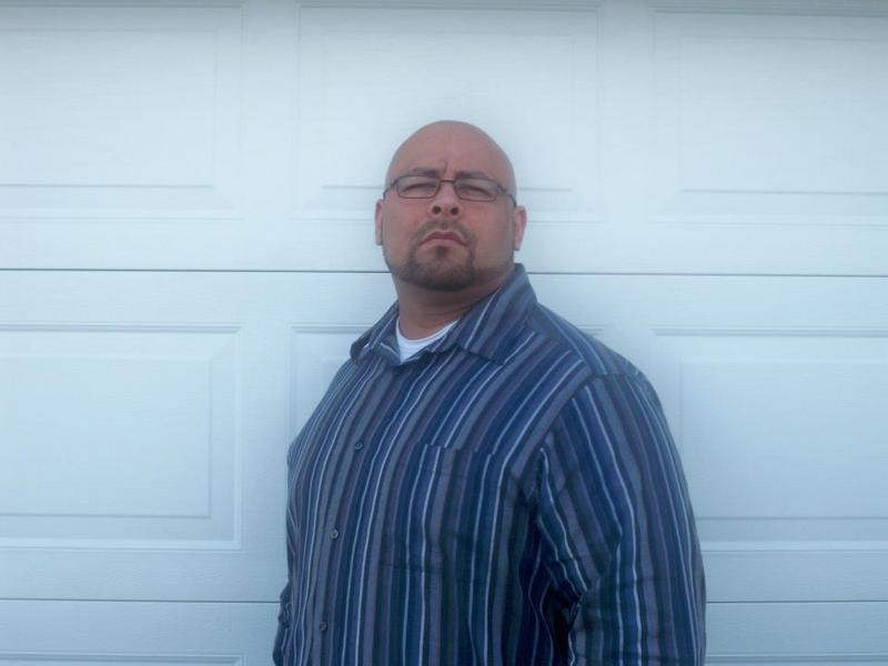 Date this happy United States man Jose from Tucson US9152