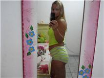 Date this voluptuous Brazil girl Suelem from Recife BR4914