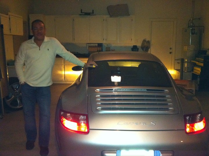 Date this pretty Dominican Republic man Johnnym305 from San Diego DO7052