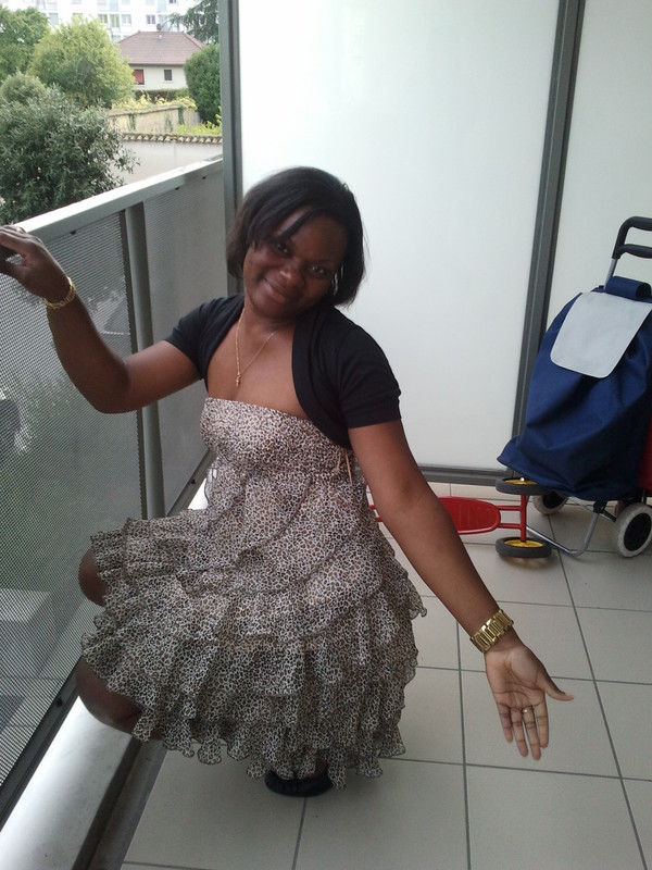 Date this delightful France girl Rachel from Lyon FR122