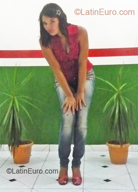 Date this fun Brazil girl Denise from Belem BR4948