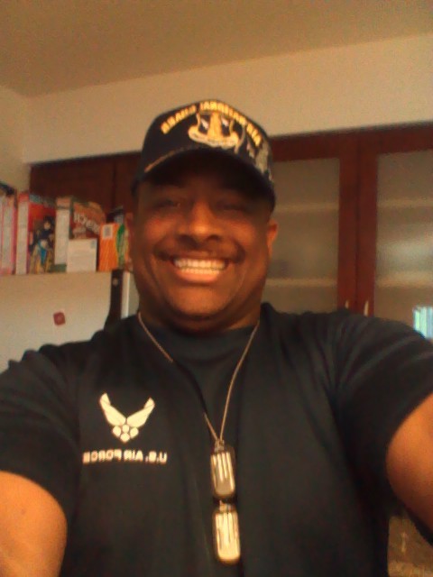 Date this lovely United States man Jeans5342 from Los Angeles US9286