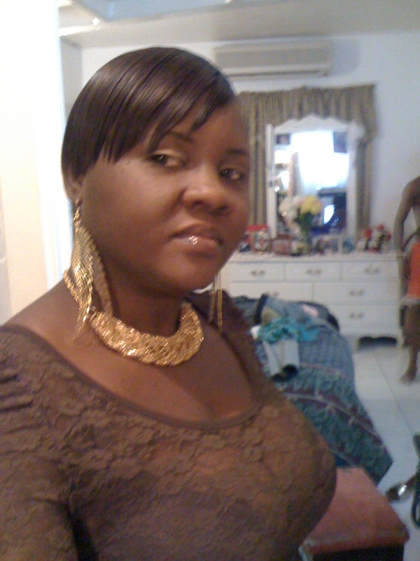Date this foxy Jamaica girl Sherrylee from Jamaica JM214