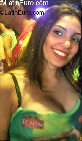 Date this delightful Brazil girl Riquilda from Trindade BR4985
