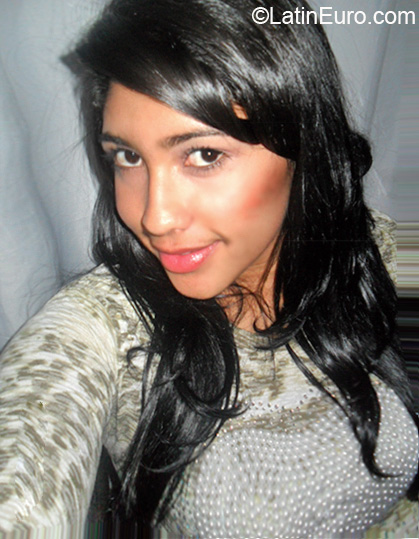 Date this exotic Colombia girl Diana from Medellin CO6674