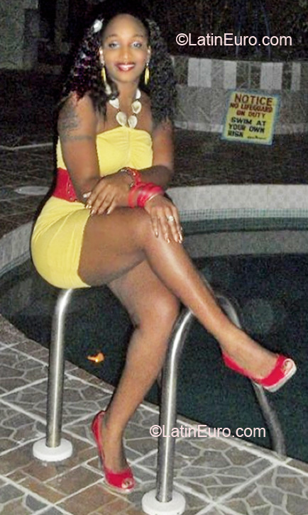 Date this pretty Jamaica girl Andetor from Hanover, Jamaica JM216