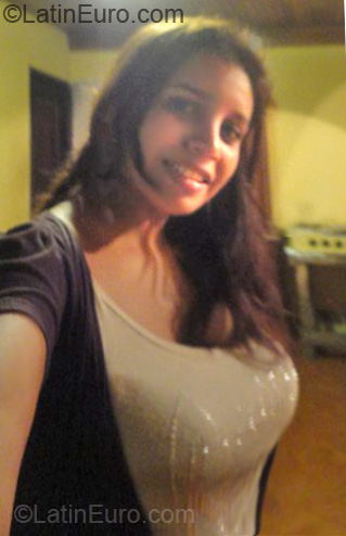 Date this delightful Ecuador girl Diana Paola from Bahia De Caraquez EC94