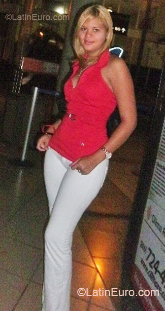Date this exotic Dominican Republic girl Minerva aybar from Santiago DO7212
