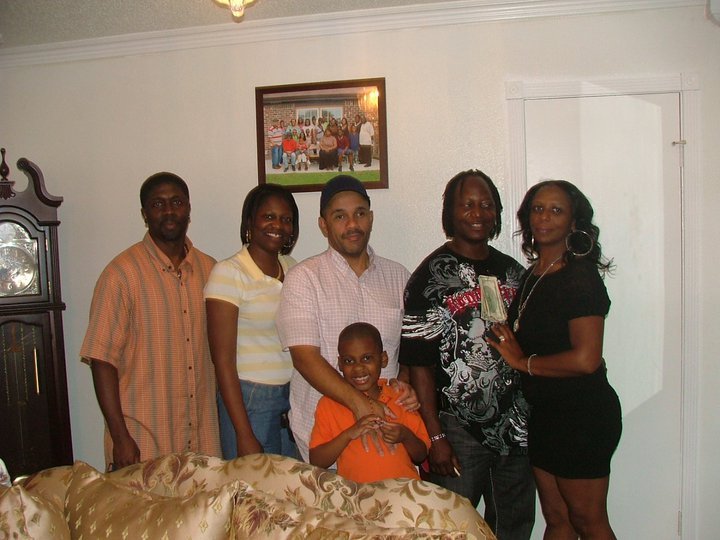 Date this passionate United States man Frank from Lafayette US9369