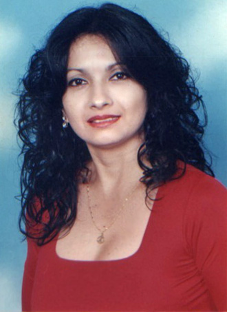 Date this georgeous Ecuador girl ARACELY from Guayaquil EC102