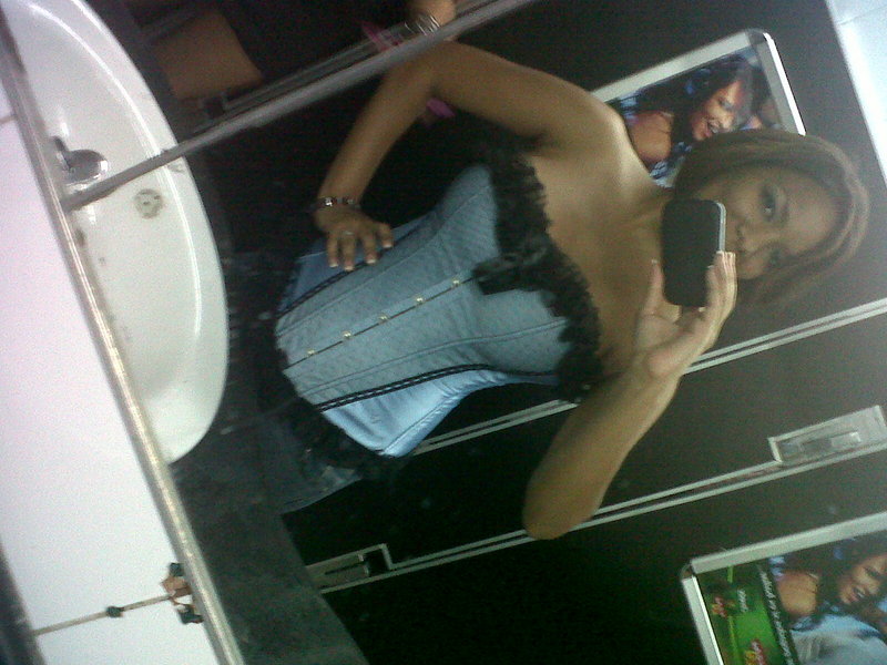Date this good-looking Dominican Republic girl Carolina from Santo Domingo DO7463