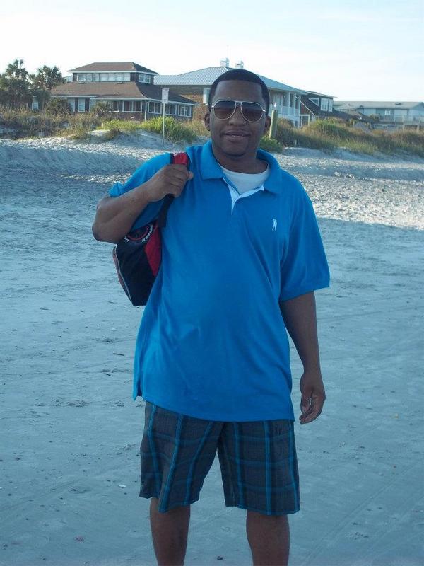 Date this funny United States man Jamie from Clinton US9652