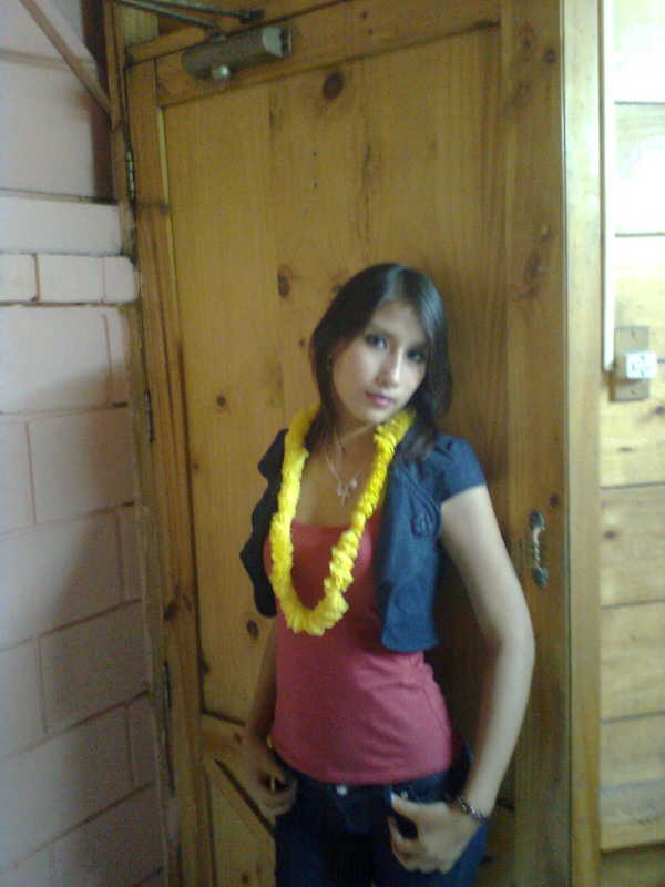 Date this passionate Peru girl Oliny from Trujillo PE490