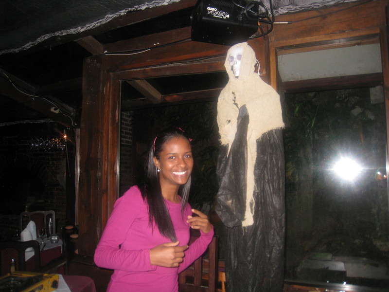 Date this tall Costa Rica girl Brenda from Santiago CR88