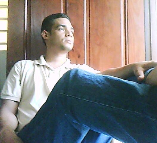 Date this fun Dominican Republic man Moises from Santo Domingo DO7635
