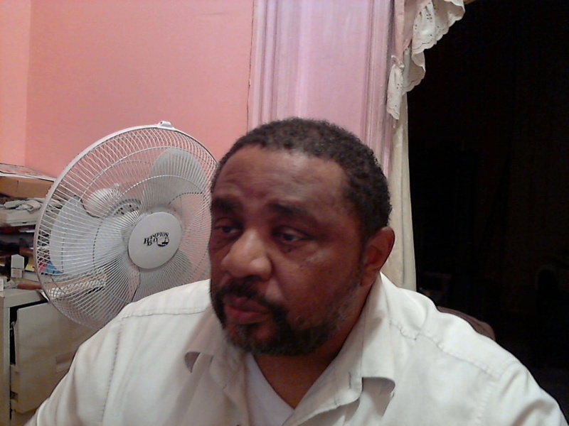 Date this sensual United States man Alain from Brooklyn US10172