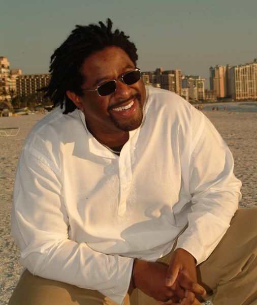 Date this hard body United States man Just from Chicago US10175