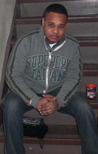 Date this funny United States man Omar76 from New York US10255