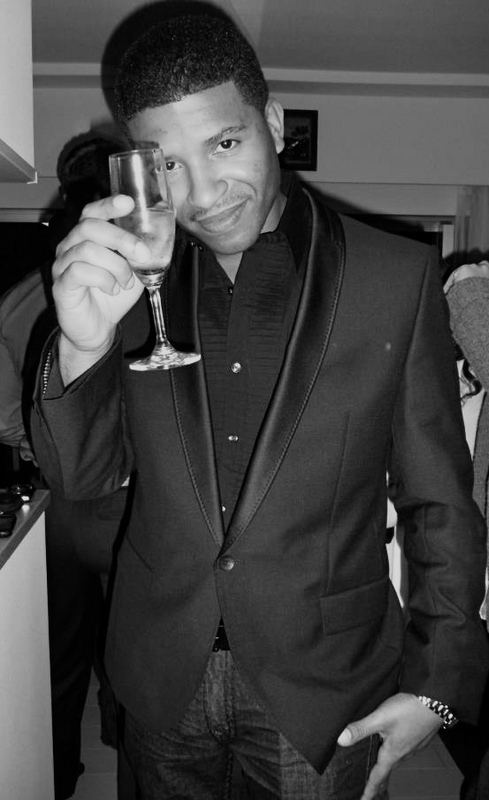 Date this hard body United States man Kimbo from Orlando US10385