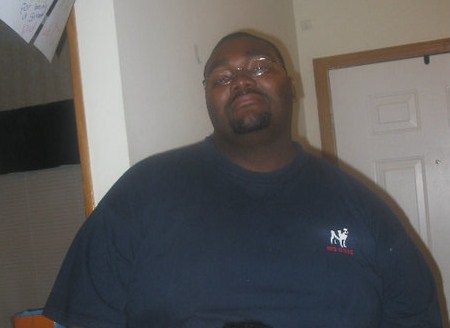 Date this charming United States man Raymond from Hickory US10592