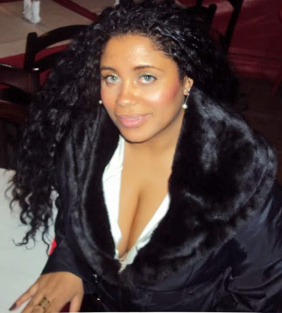 Date this beautiful Brazil girl Marta from Rio De Janeiro BR5762